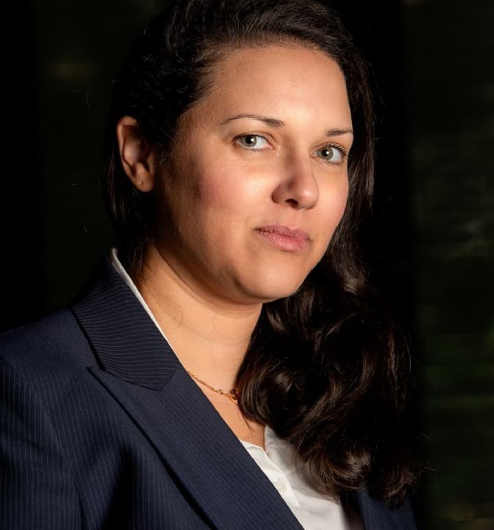 Raja Khamis — Dexium Avocats